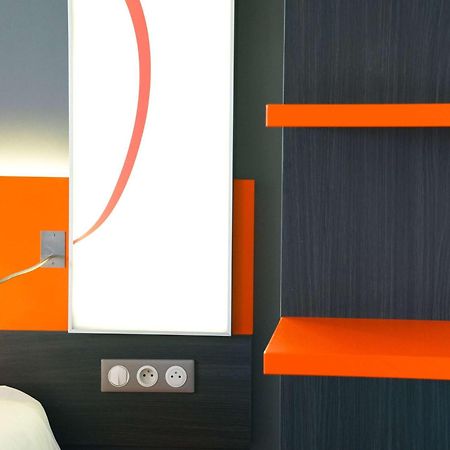 Ibis Styles Caen Centre Gare Hotel Bagian luar foto