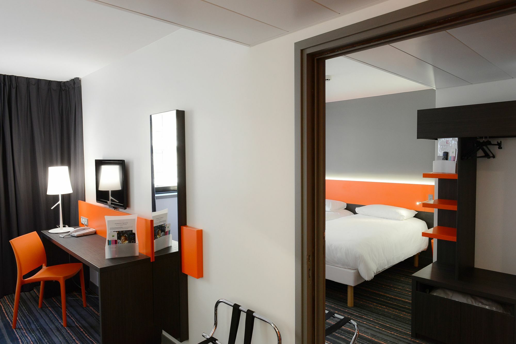 Ibis Styles Caen Centre Gare Hotel Bagian luar foto